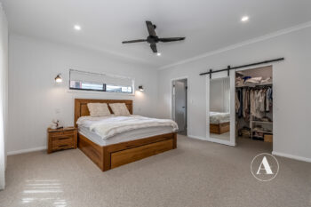 Listing image for 3 Ilford Place, Thornlie  WA  6108