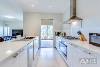 Listing image for 15 Gleeson Way, Harrisdale  WA  6112