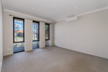 Listing image for 10 Cornforth Way, Piara Waters  WA  6112