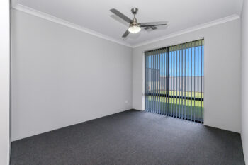 Listing image for 273 Whadjuk Drive, Hammond Park  WA  6164