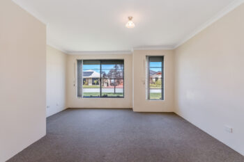 Listing image for 22 Fulmar Way, Seville Grove  WA  6112