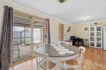 Listing image for 1 Carey Place, Gosnells  WA  6110