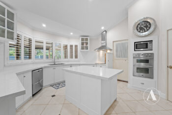 Listing image for 38 Stockmans Close, Oakford  WA  6121