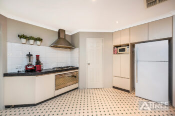 Listing image for 7 Aspera Close, Canning Vale  WA  6155