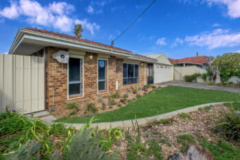 Listing image for 10 Hayes Court, Thornlie  WA  6108