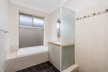 Listing image for 6 Grandis Bend, Southern River  WA  6110