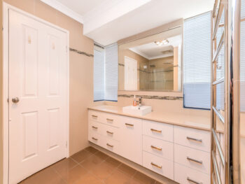 Listing image for 5 Packenham Promenade, Canning Vale  WA  6155