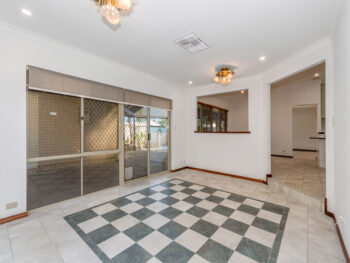 Listing image for 322 Knutsford Avenue, Kewdale  WA  6105