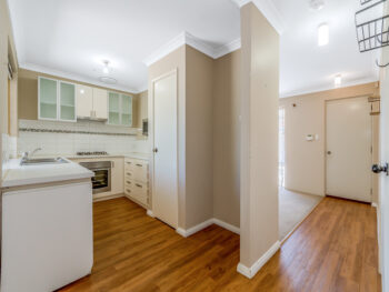 Listing image for 4/33 Chesterton Road, Bassendean  WA  6054