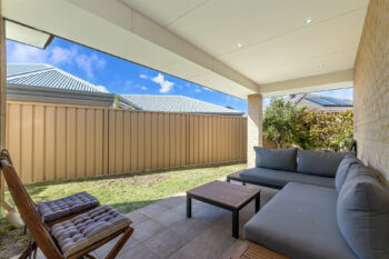 Listing image for 6 Garron Rest, Canning Vale  WA  6155