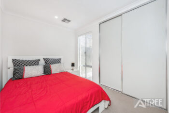 Listing image for 17 Liscombe Crescent, Harrisdale  WA  6112