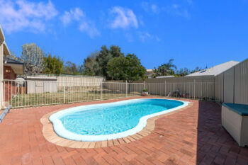 Listing image for 142 Lakeside Drive, Helena Valley  WA  6056