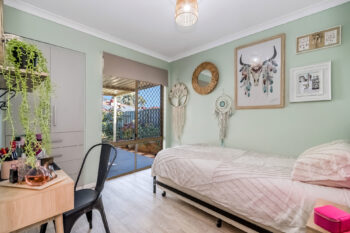 Listing image for 28 Honeyeater Retreat, Brookdale  WA  6112