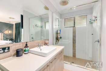 Listing image for 16 Gypsum Avenue, Harrisdale  WA  6112