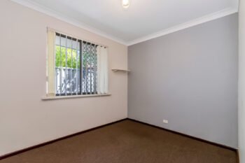 Listing image for 27 Ashburton Drive, Gosnells  WA  6110
