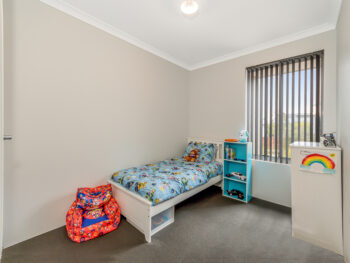 Listing image for 8 Boranup Rise, Piara Waters  WA  6112