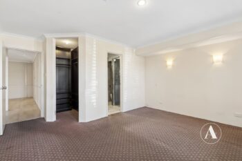 Listing image for 32 Jaeger Square, Ballajura  WA  6066