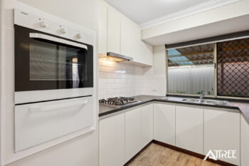 Listing image for 2/208 Burslem Drive, Maddington  WA  6109