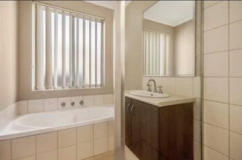 Listing image for 5 Churchill Green, Canning Vale  WA  6155