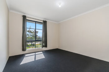 Listing image for 11 Basil Loop, Treeby  WA  6164