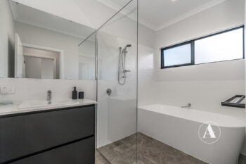 Listing image for 3 Ilford Place, Thornlie  WA  6108