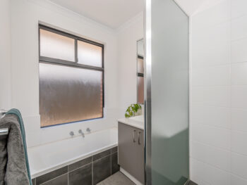 Listing image for 25 Homebush Way, Harrisdale  WA  6112