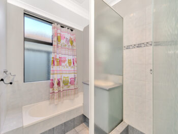 Listing image for 60 Shannon Ramble, Gosnells  WA  6110