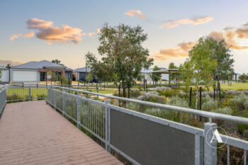 Listing image for 7 Suffolk Way, Haynes  WA  6112