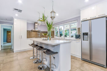 Listing image for 15 Empire Way, Thornlie  WA  6108