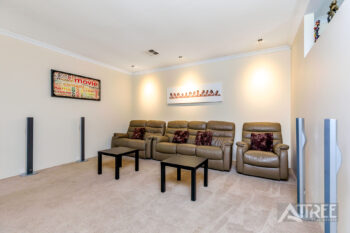 Listing image for 10 Whitehorse Drive, Harrisdale  WA  6112