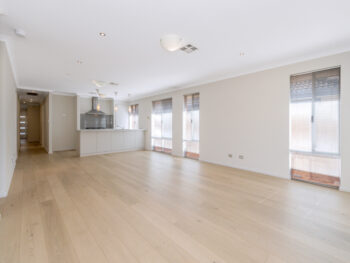 Listing image for 44 Middle Parkway, Canning Vale  WA  6155