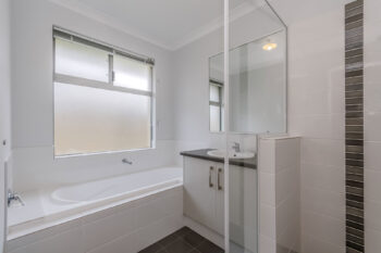 Listing image for 21 Babiana Link, Piara Waters  WA  6112