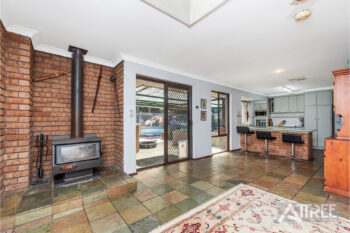 Listing image for 18 Crufts Way, Canning Vale  WA  6155