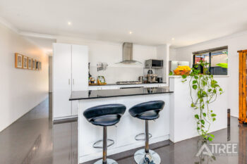 Listing image for 9 Glenora Way, Harrisdale  WA  6112