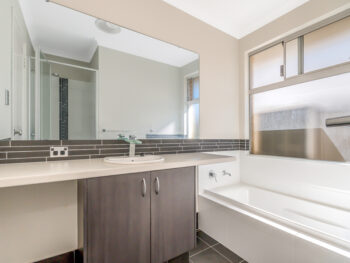 Listing image for 4 Erlon Way, Harrisdale  WA  6112