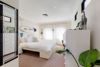 Listing image for 15 Woodrush Way, Canning Vale  WA  6155