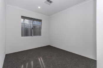 Listing image for 8 Capitola Way, Madora Bay  WA  6210