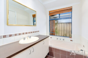 Listing image for 33 Stortford Road, Southern River  WA  6110