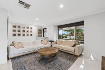 Listing image for 10 Explorer Drive, Thornlie  WA  6108