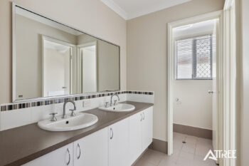 Listing image for 16 Frenchmans Crescent, Secret Harbour  WA  6173