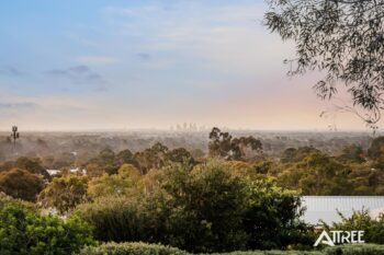 Listing image for 18 Cooliabberra Drive, Mount Richon  WA  6112