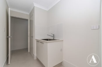 Listing image for 5 Siesta Way, Madora Bay  WA  6210