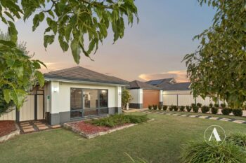 Listing image for 44 Excelsior Drive, Canning Vale  WA  6155