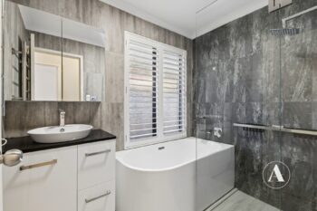 Listing image for 32 Jaeger Square, Ballajura  WA  6066