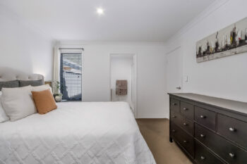 Listing image for 5 Gleeson Way, Harrisdale  WA  6112