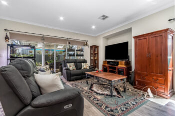 Listing image for 6 Luciana Way, Hilbert  WA  6112