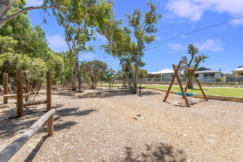 Listing image for 5 Gleeson Way, Harrisdale  WA  6112