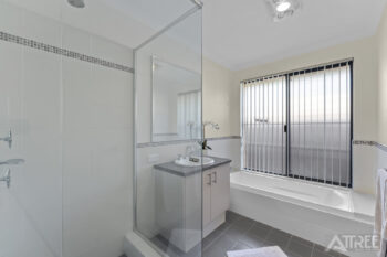 Listing image for 14 Randwick Bend, Harrisdale  WA  6112