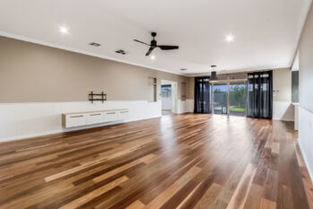 Listing image for 10 Shackleton Terrace, Byford  WA  6122