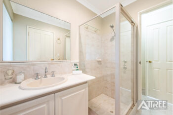 Listing image for 30 Illawarra Crescent, Canning Vale  WA  6155